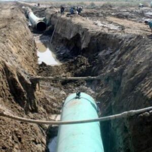 water_transfers_iran_pipeline-770x350-1-2 النشطاء البيئيون الإيرانيون يستذكرون اليوم الدولي لمناهضة مشاريع نقل المياه